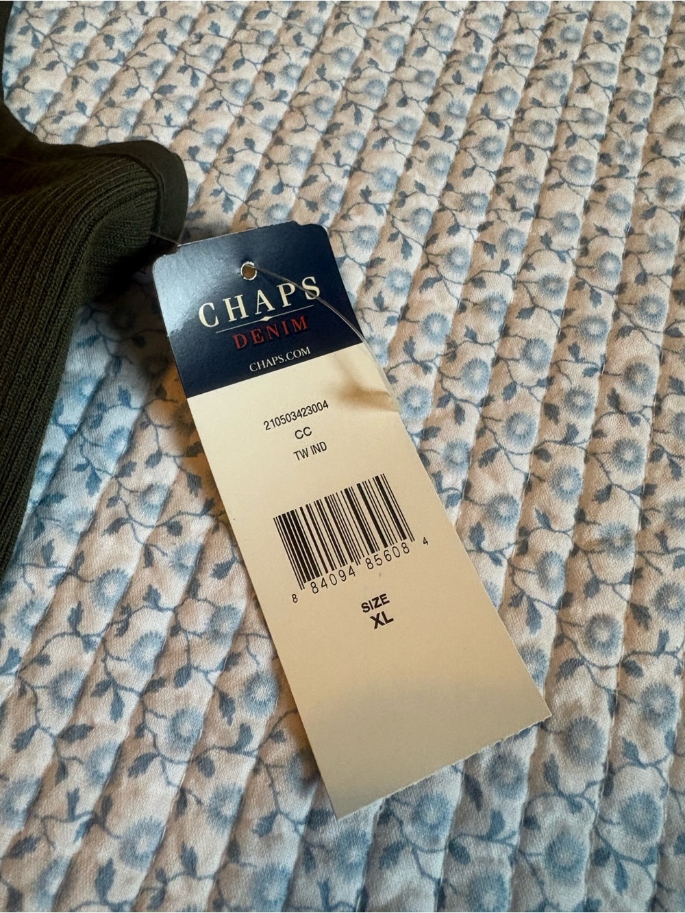Chaps Quilted Vest Olive Green Suede Shoulder NWT - Picture 4 of 8